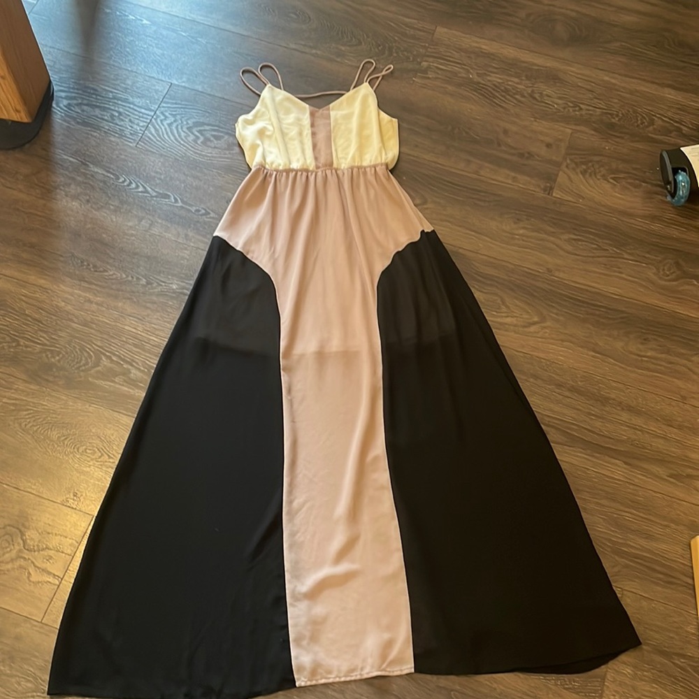 Ya Los Angeles sheer maxi dress size medium